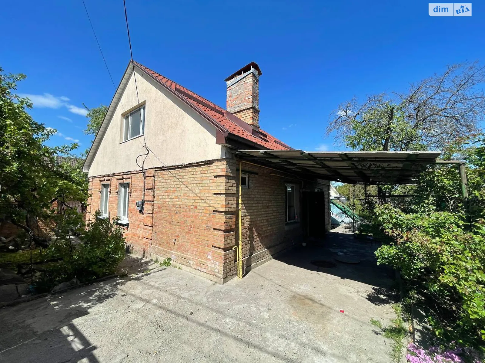 Продается дом на 2 этажа 64 кв. м с бассейном, цена: 45000 $ - фото 1