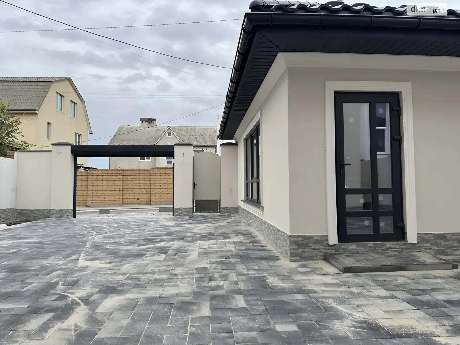 Продается одноэтажный дом 155 кв. м с участком, цена: 160000 $ - фото 1