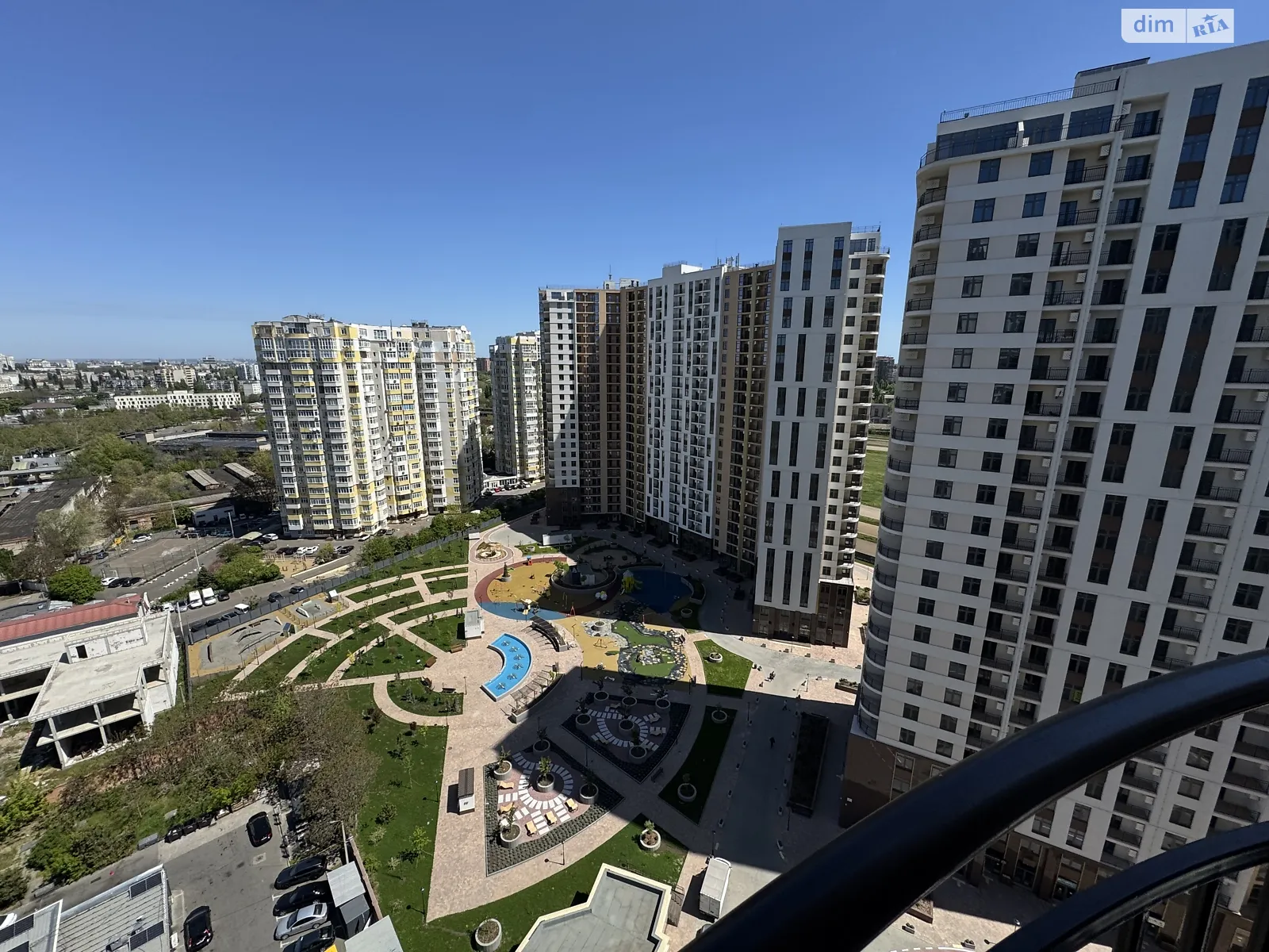 Продается 2-комнатная квартира 58 кв. м в Одессе, ул. Краснова, 3Б/1 - фото 1