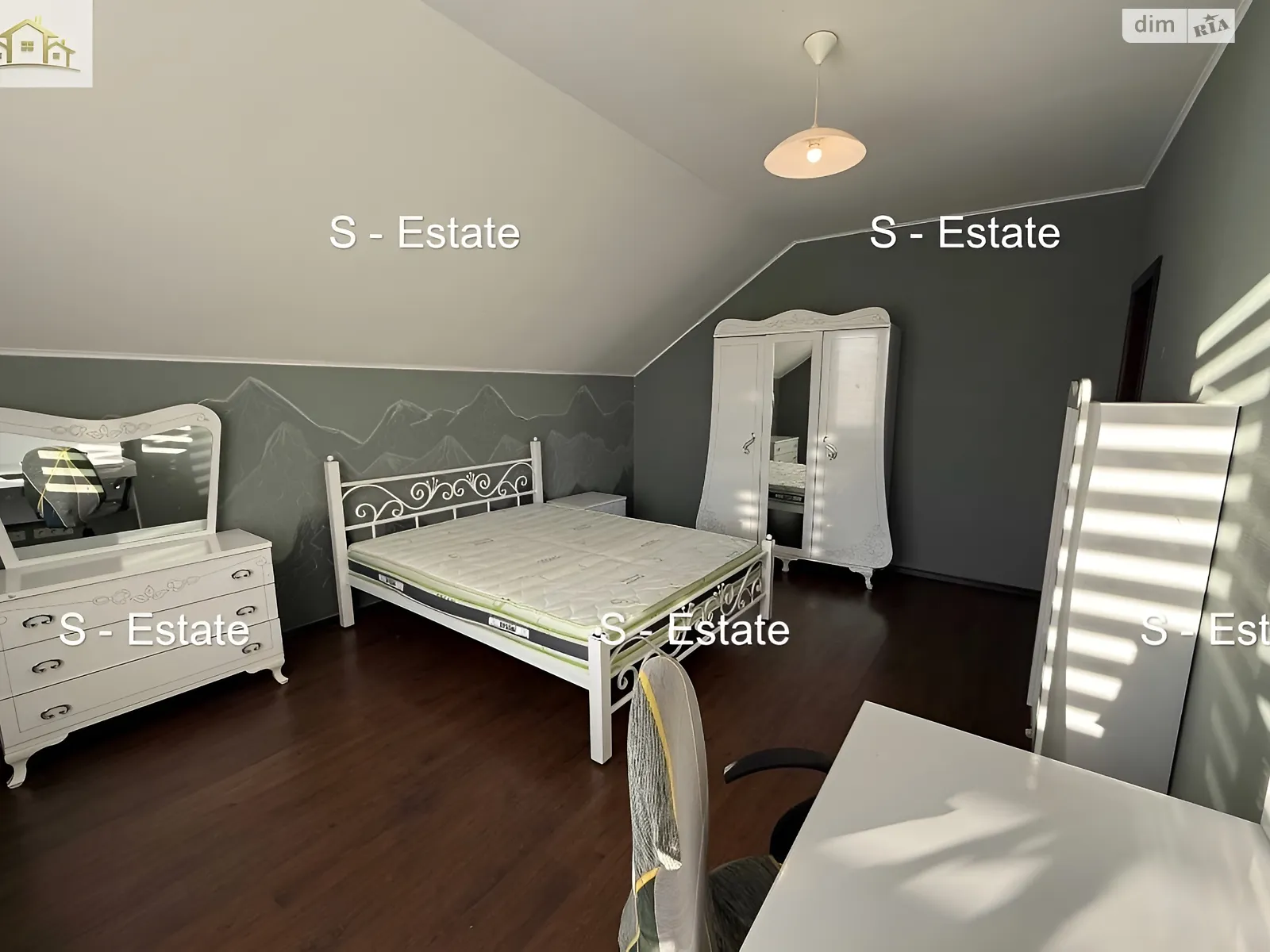 Продается дом на 2 этажа 189 кв. м с садом, цена: 138000 $ - фото 1