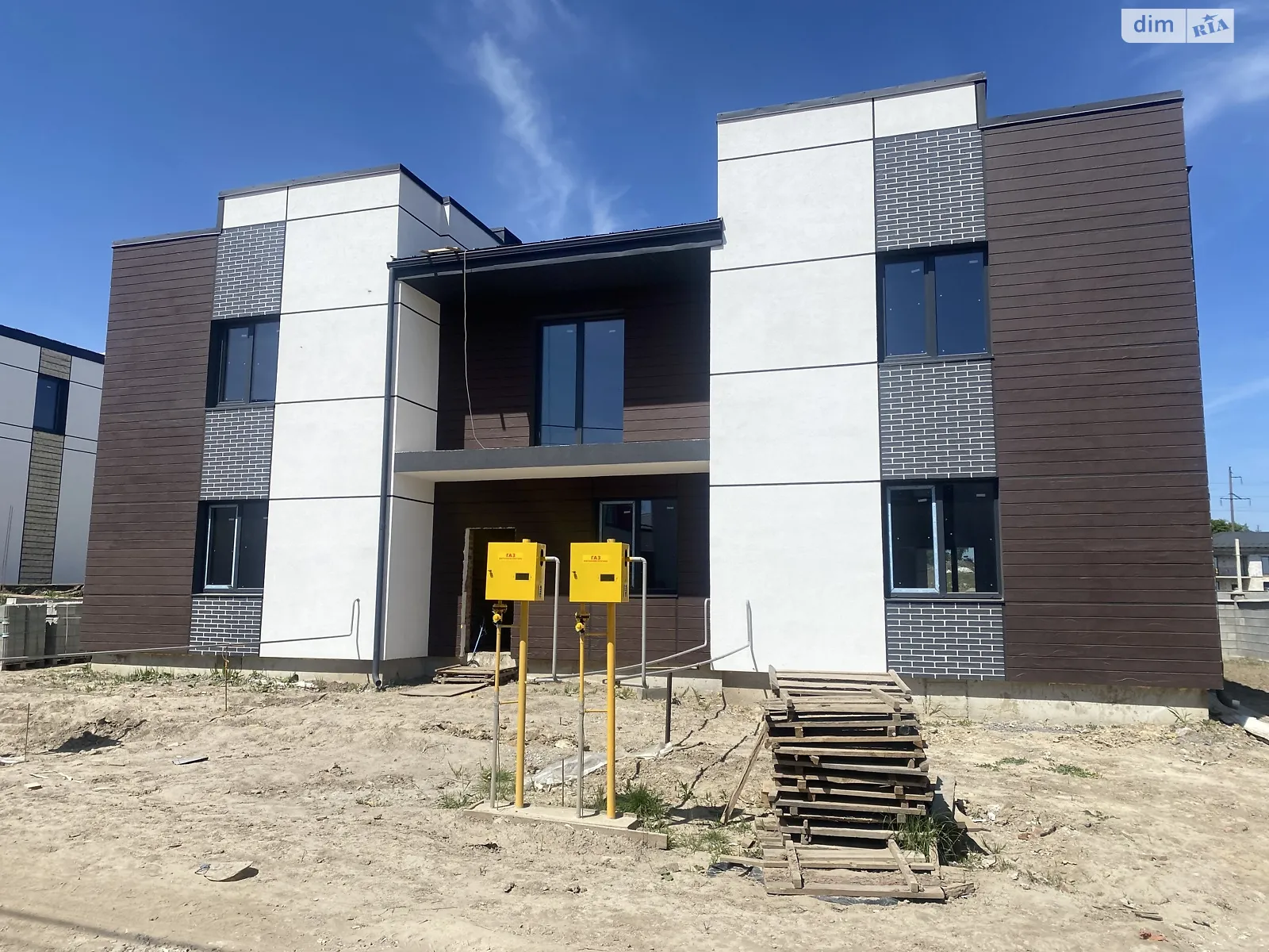Продается часть дома 100 кв. м с беседкой, цена: 63000 $ - фото 1