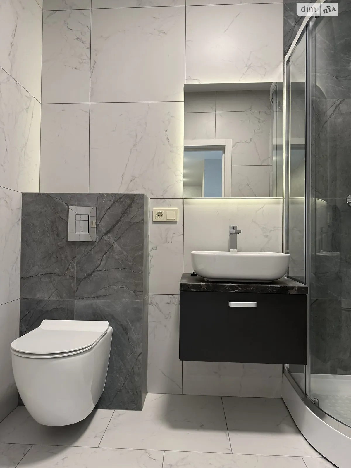 Продается 1-комнатная квартира 51 кв. м в Ирпене, 2-й пер. Украинский, 24 - фото 1