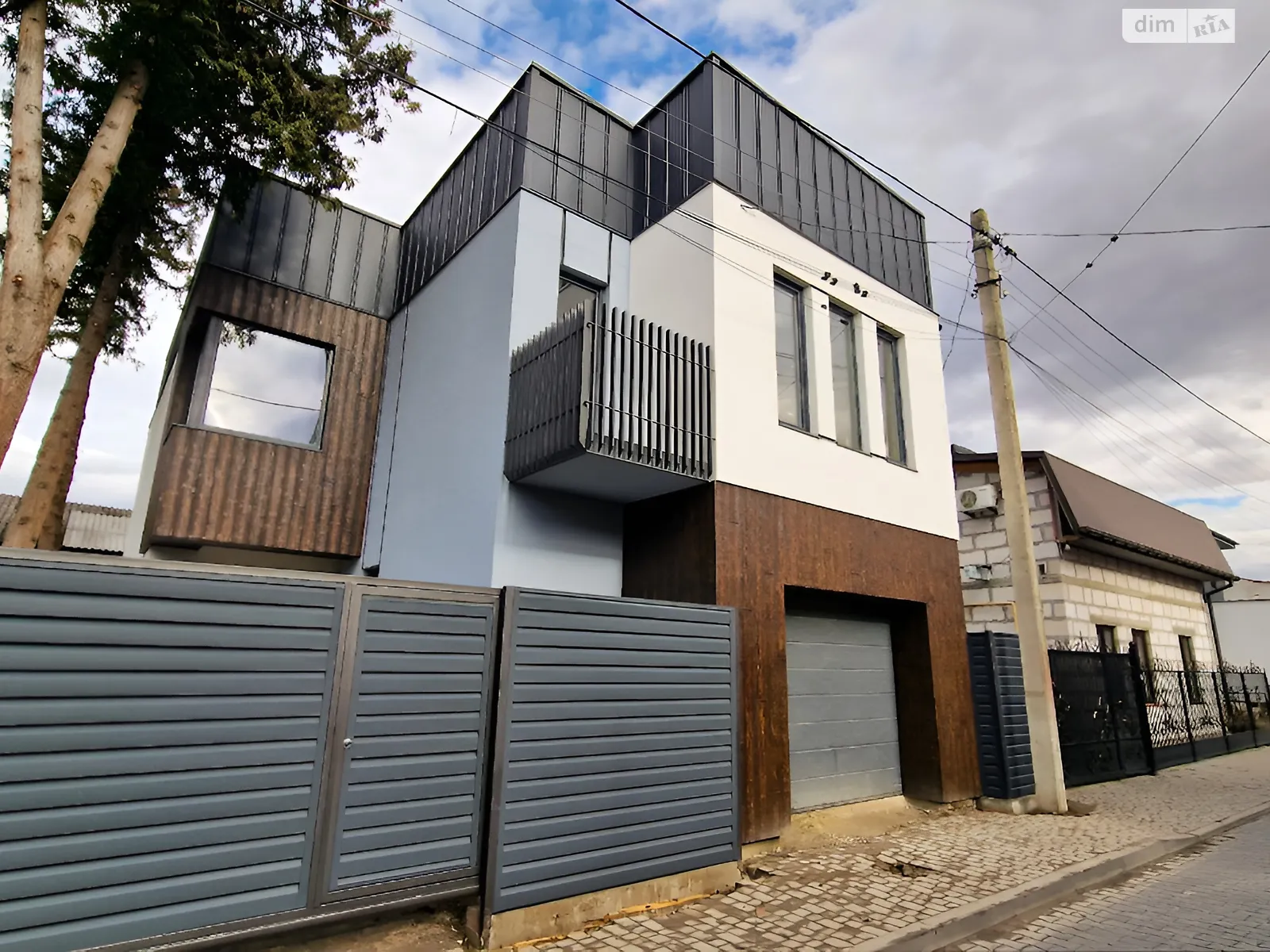 Продається будинок 2 поверховий 165 кв. м з подвалом, цена: 185000 $ - фото 1