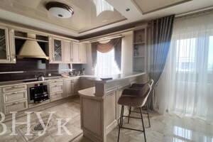 Продажа квартиры, Луцк, р‑н. 55 микрорайон, Олеся Гончара улица, дом 3