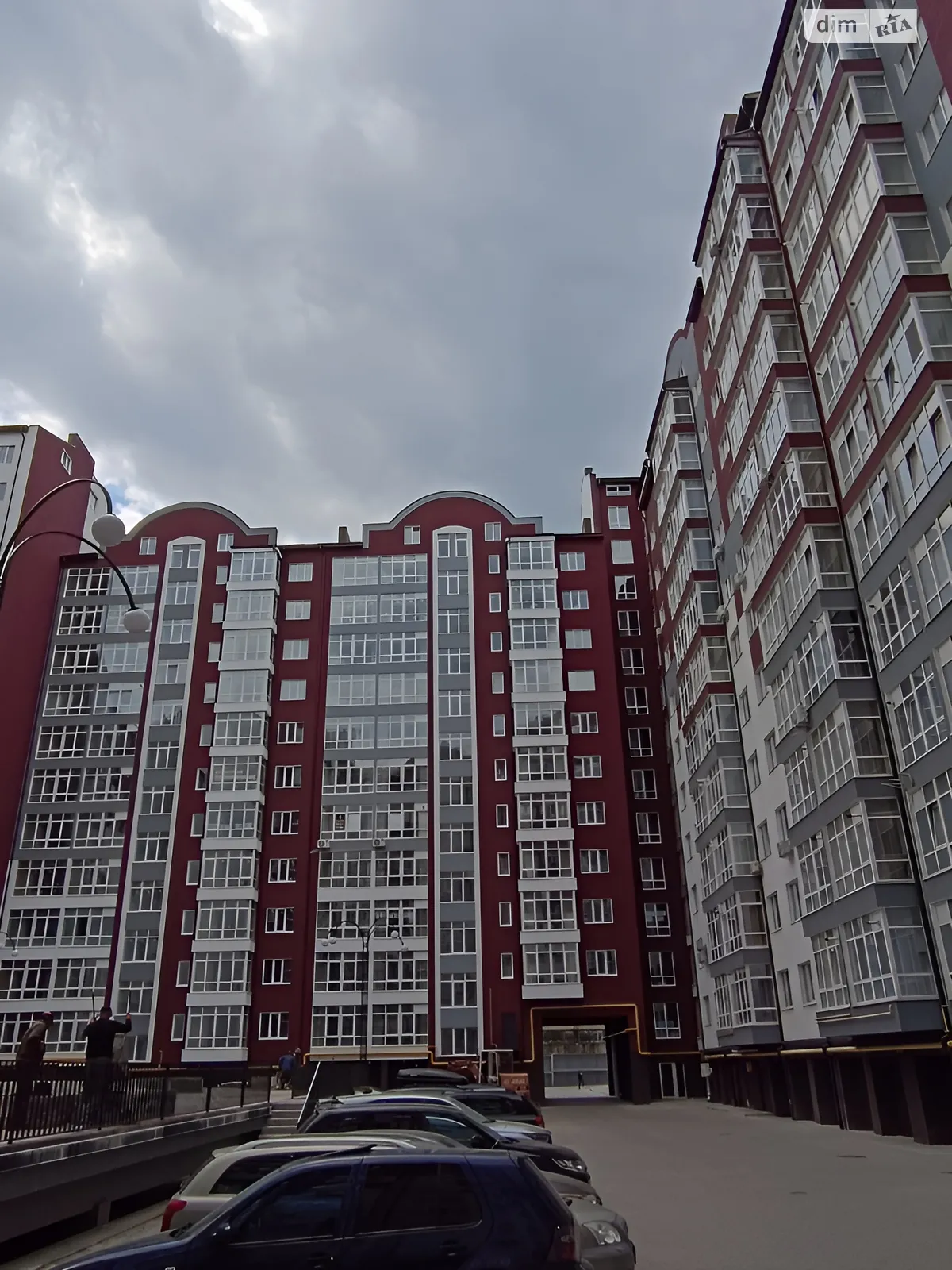 Продається 1-кімнатна квартира 40.7 кв. м у Івано-Франківську, вул. Височана Семена - фото 1