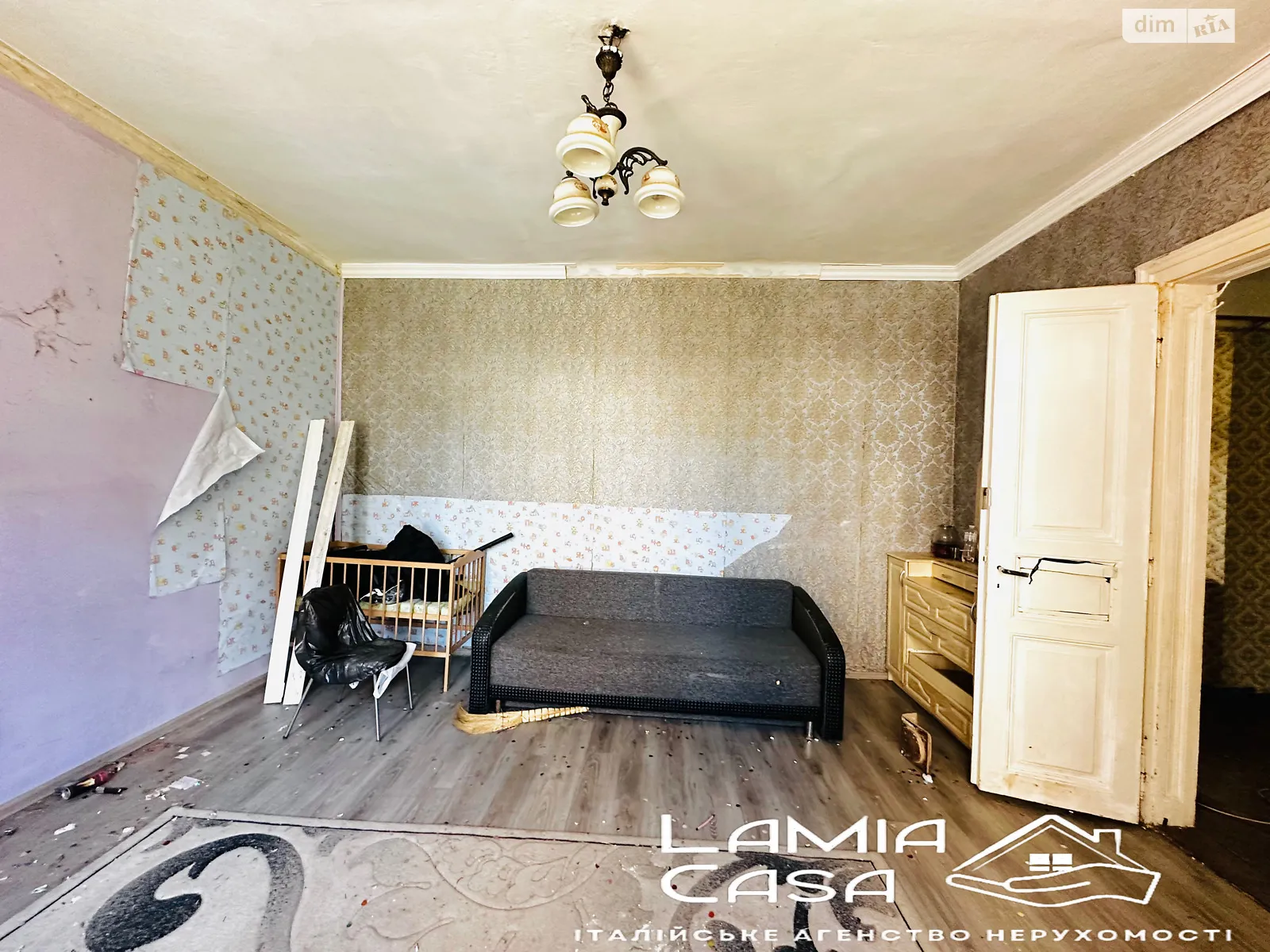 Продается 2-комнатная квартира 90 кв. м в Черновцах, ул. Гончара Олеся - фото 1