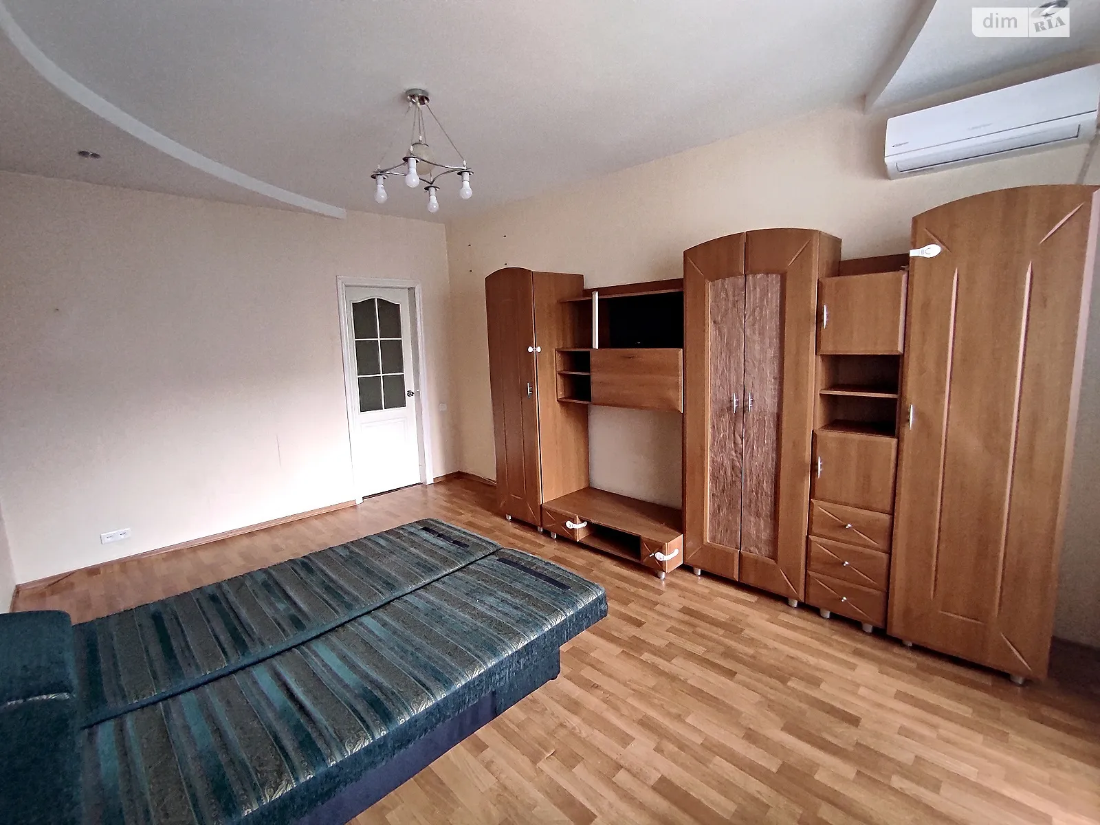 1-комнатная квартира 37 кв. м в Запорожье, ул. Калнышевского - фото 1