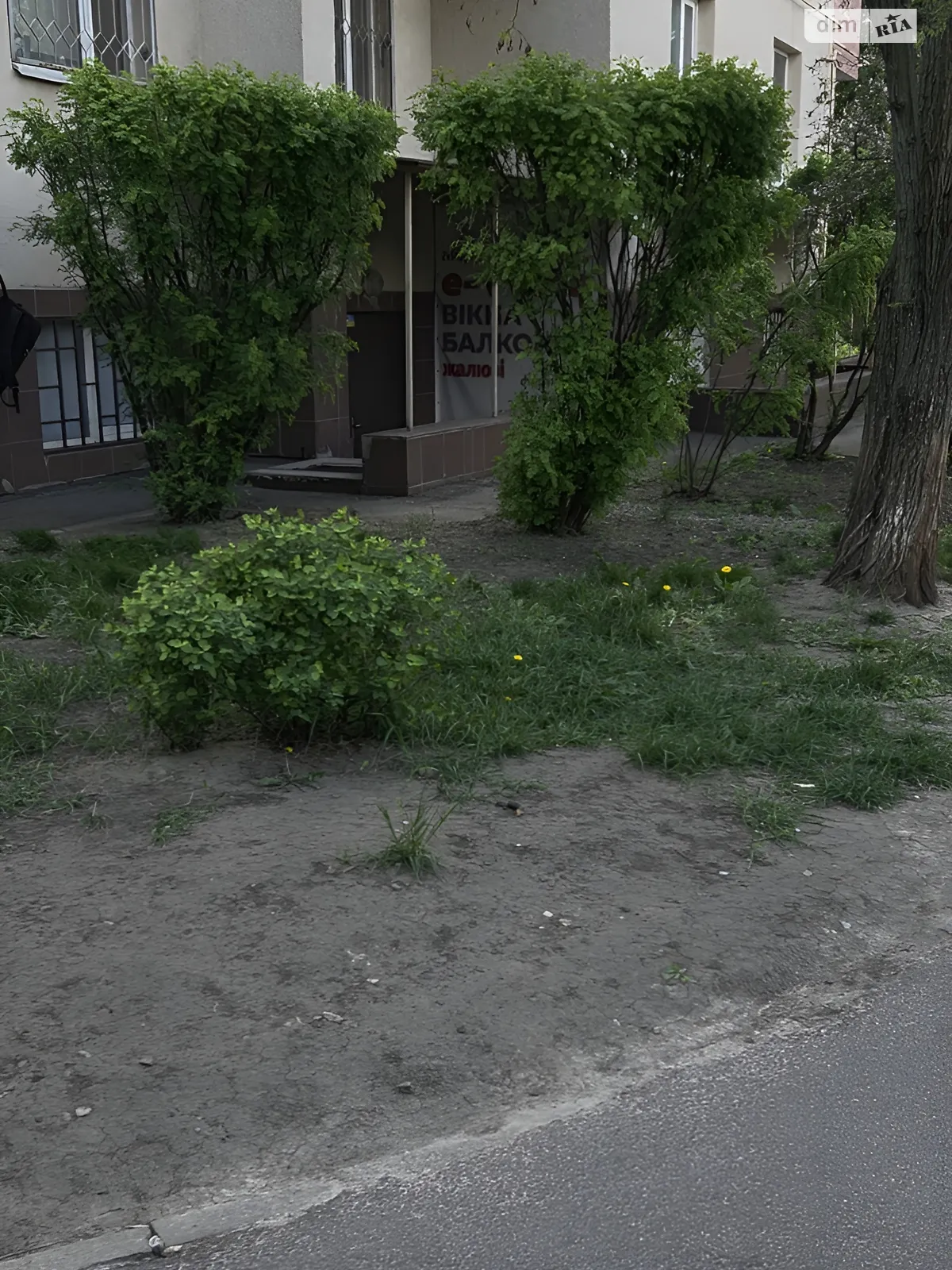 Сдается в аренду помещения свободного назначения 35.7 кв. м в 11-этажном здании, цена: 5500 грн - фото 1
