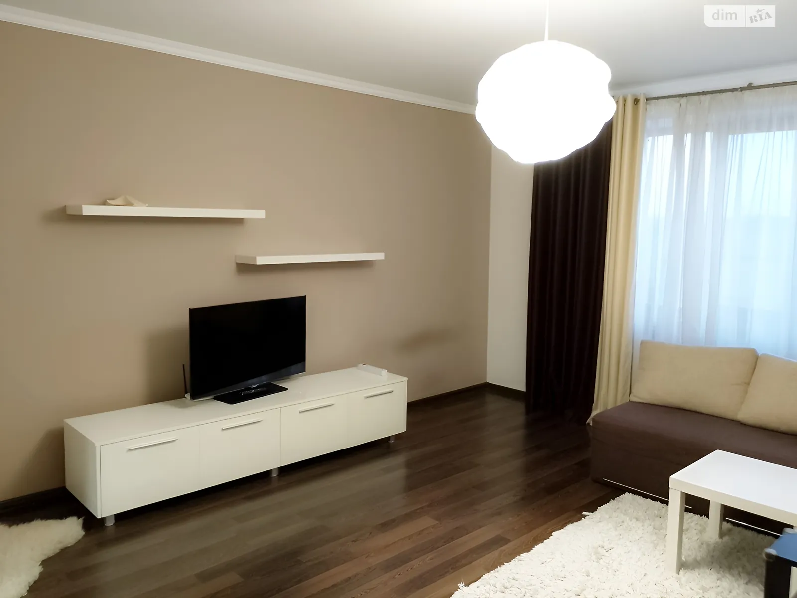 Продается 2-комнатная квартира 78 кв. м в Ивано-Франковске, ул. Тараса Шевченко - фото 1