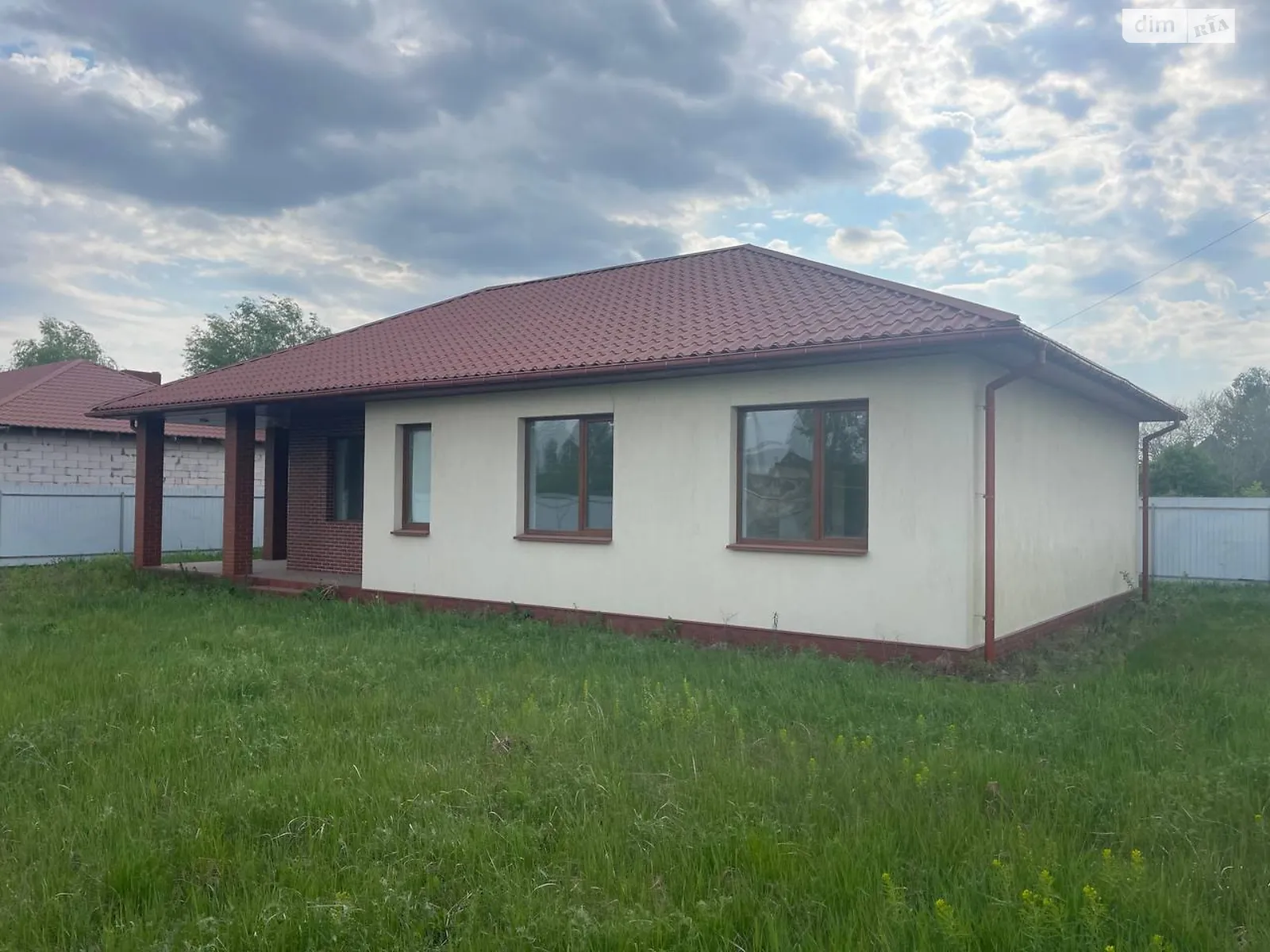 Продається одноповерховий будинок 165.2 кв. м з мансардою, цена: 110000 $ - фото 1