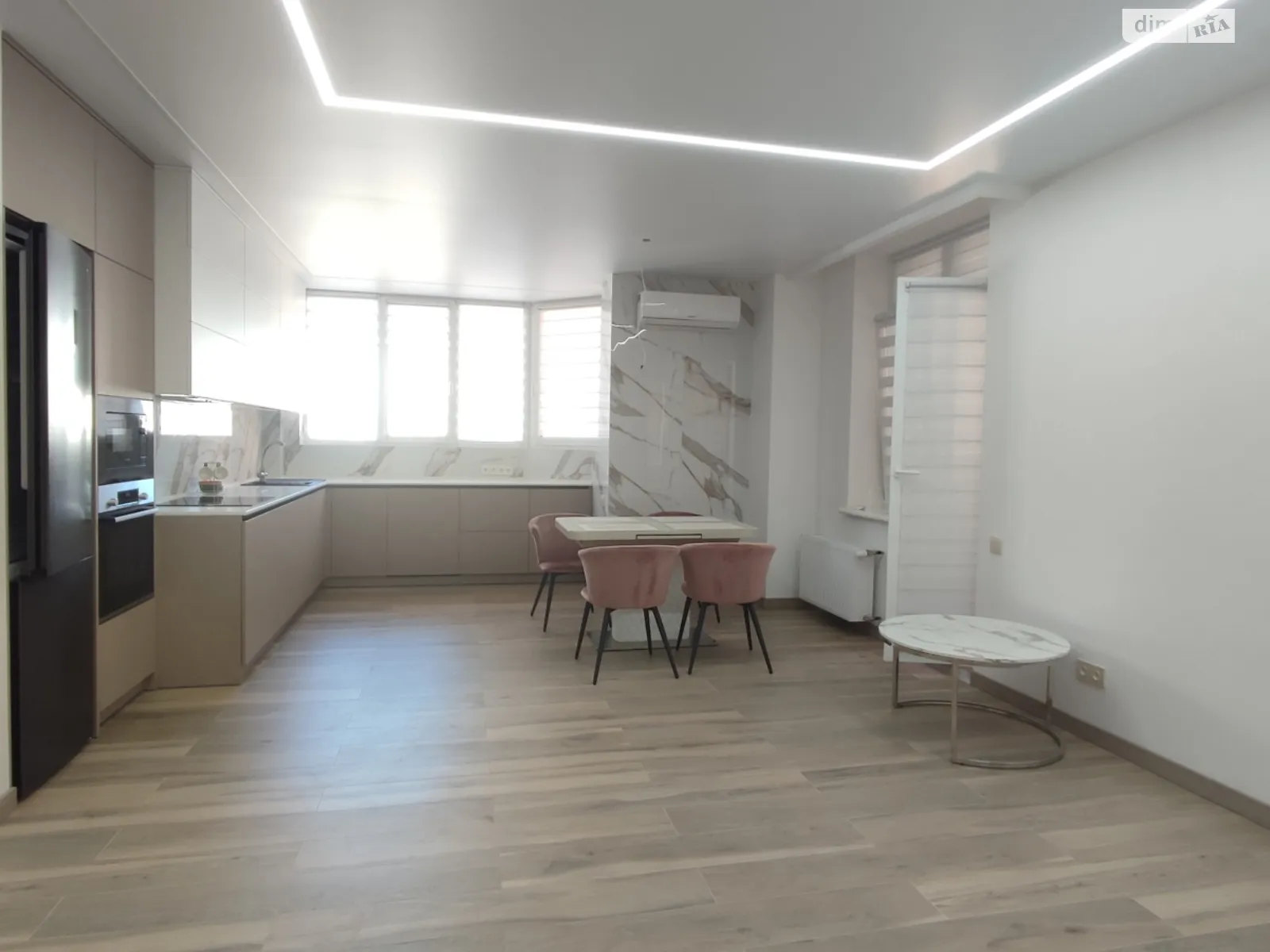 Продається 3-кімнатна квартира 95.5 кв. м у Одесі, вул. Люстдорфська дорога, 55/6 - фото 1