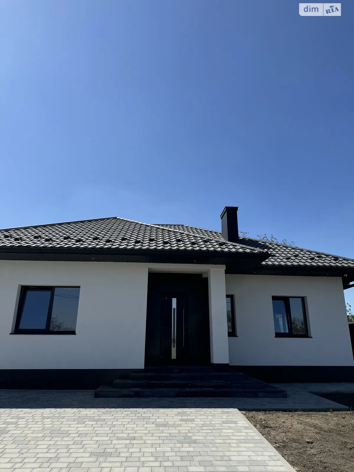 Продается одноэтажный дом 110 кв. м с садом, цена: 220000 $ - фото 1