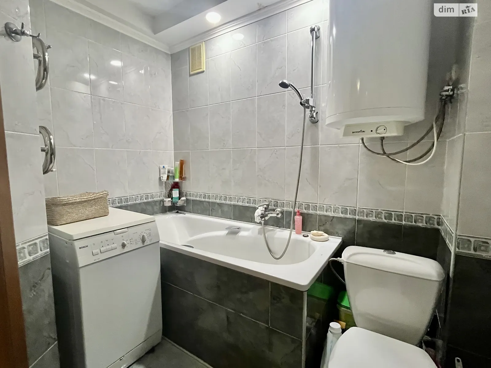 3-кімнатна квартира 69 кв. м у Запоріжжі, цена: 44000 $ - фото 1