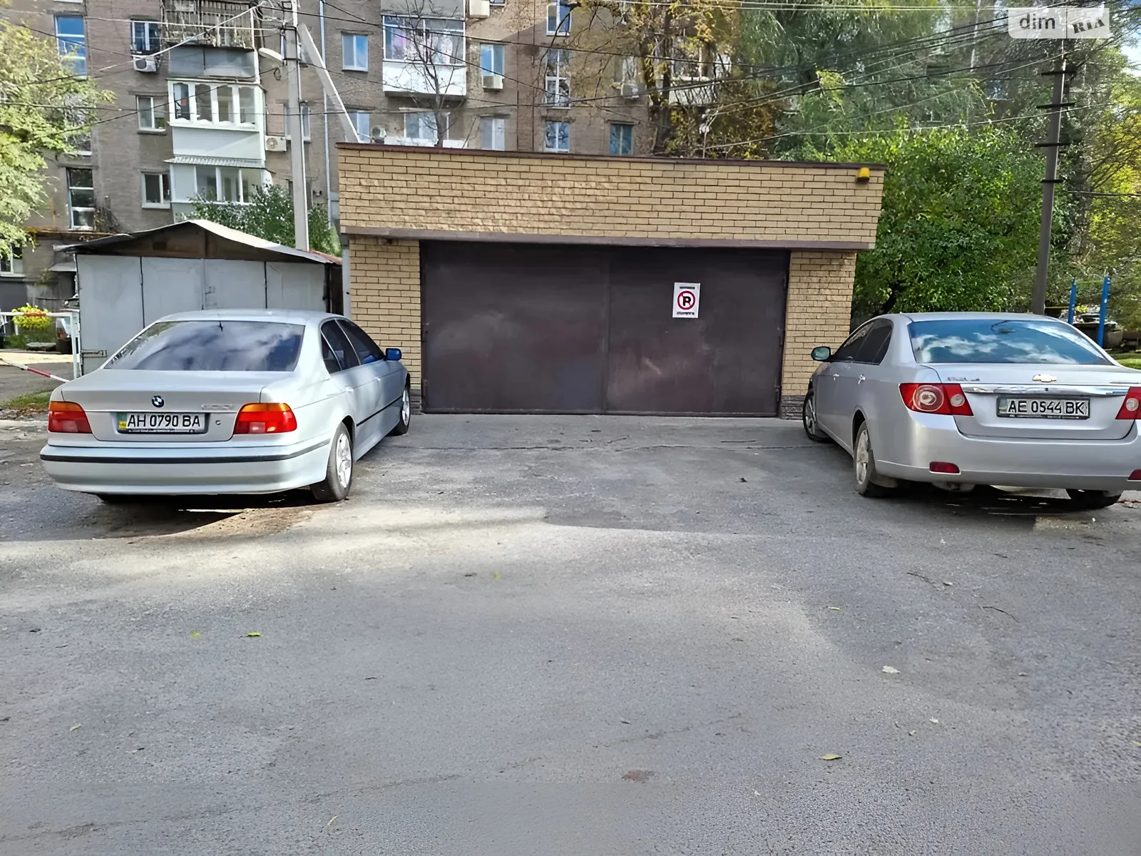 Продается отдельно стоящий гараж под легковое авто на 33 кв. м, цена: 35000 $ - фото 1