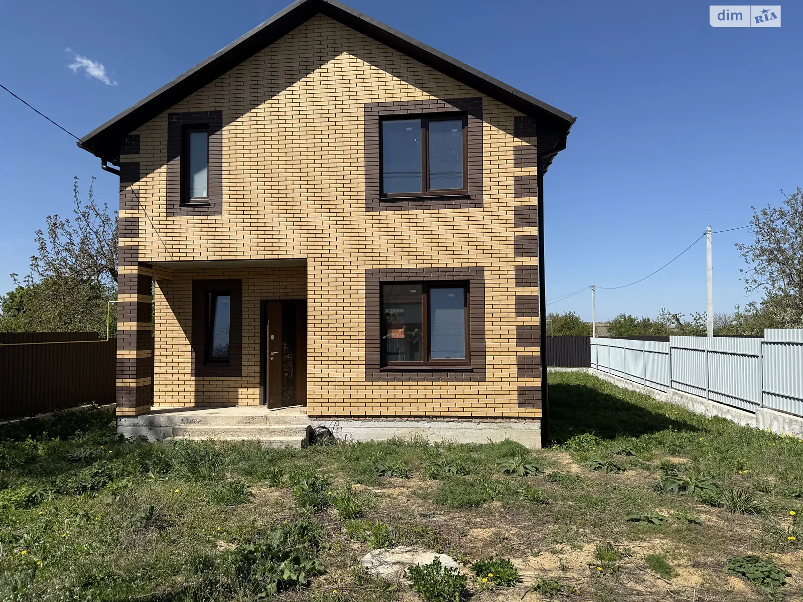 Продається будинок 2 поверховий 120 кв. м з гаражем, цена: 92000 $ - фото 1