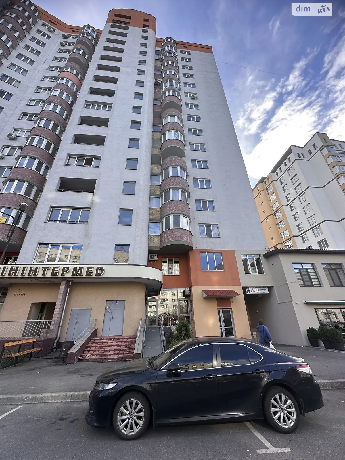 Здається в оренду приміщення вільного призначення 149 кв. м в 12-поверховій будівлі, цена: 69000 грн - фото 1