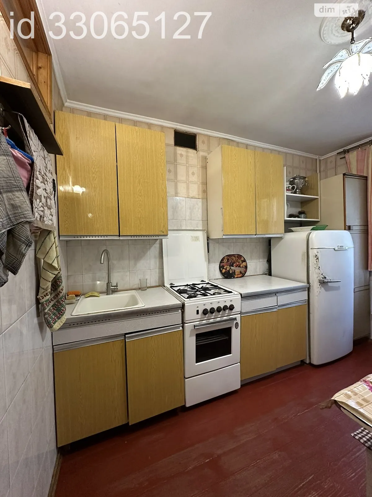 Продається 2-кімнатна квартира 50 кв. м у Одесі, просп. Небесної Сотні, 28 - фото 1