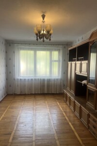 Долгосрочная аренда квартиры, Ровно, р‑н. Северный, Коновальца Евгения улица