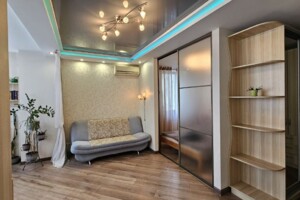 Продаж квартири, Одеська, Крижанівка (Одеса), Захисників України (Генерала Бочарова) вулиця, буд. 54Б