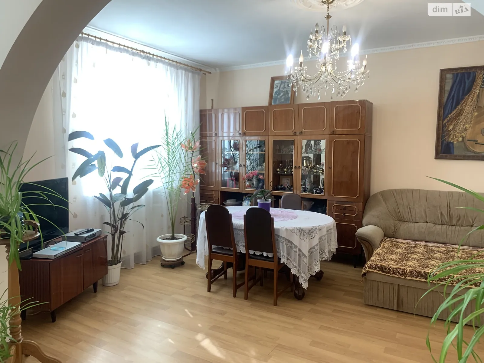 Продается дом на 2 этажа 291 кв. м с гаражом, цена: 132000 $ - фото 1