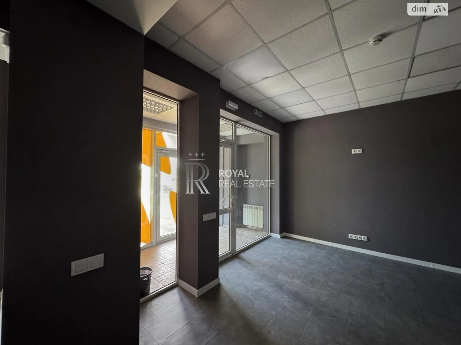 Здається в оренду офіс 350 кв. м в бізнес-центрі, цена: 5300 $ - фото 1