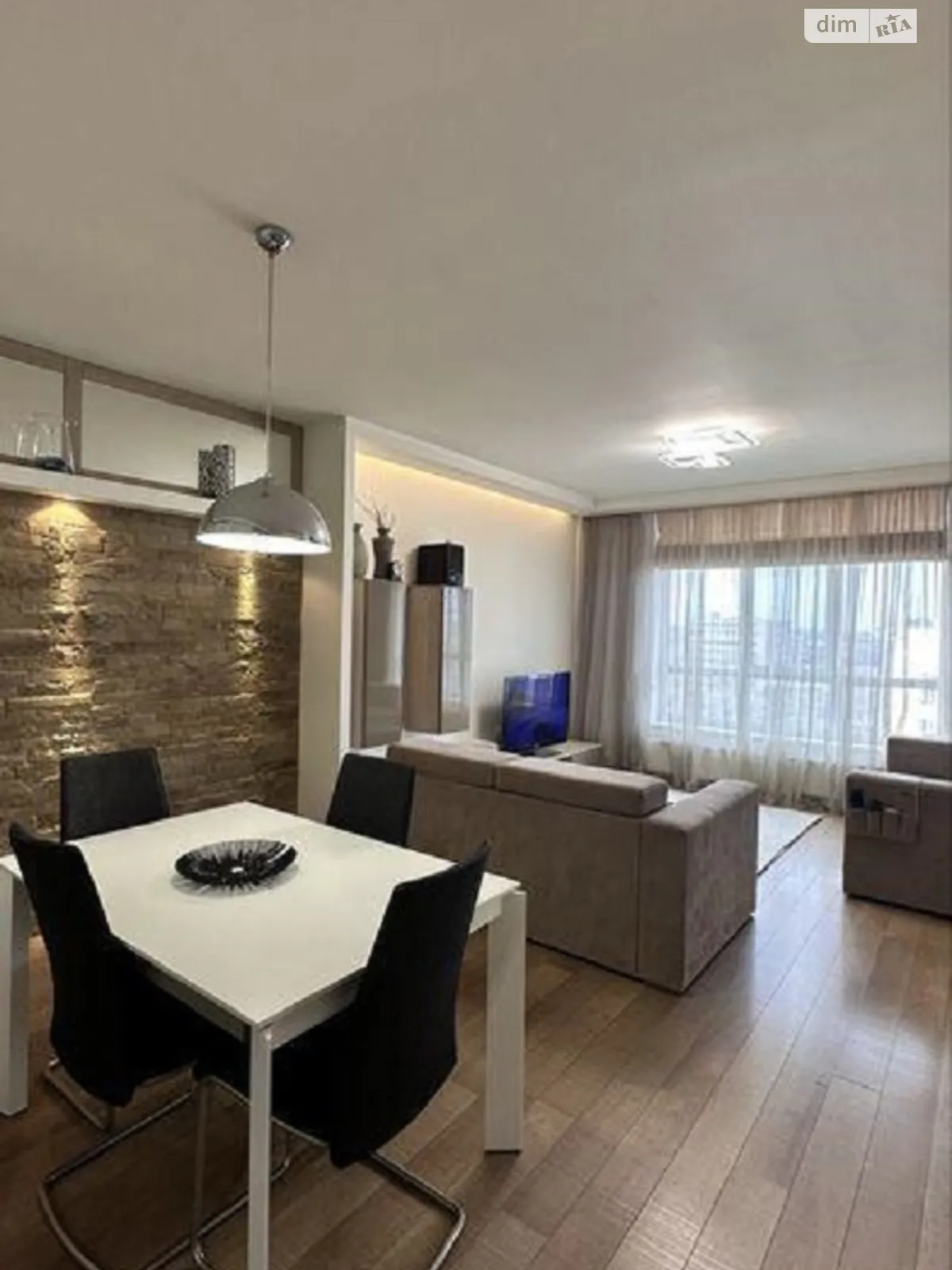 Продается 3-комнатная квартира 122 кв. м в Киеве, просп. Краснозвездный(Лобановского), 4Г - фото 1