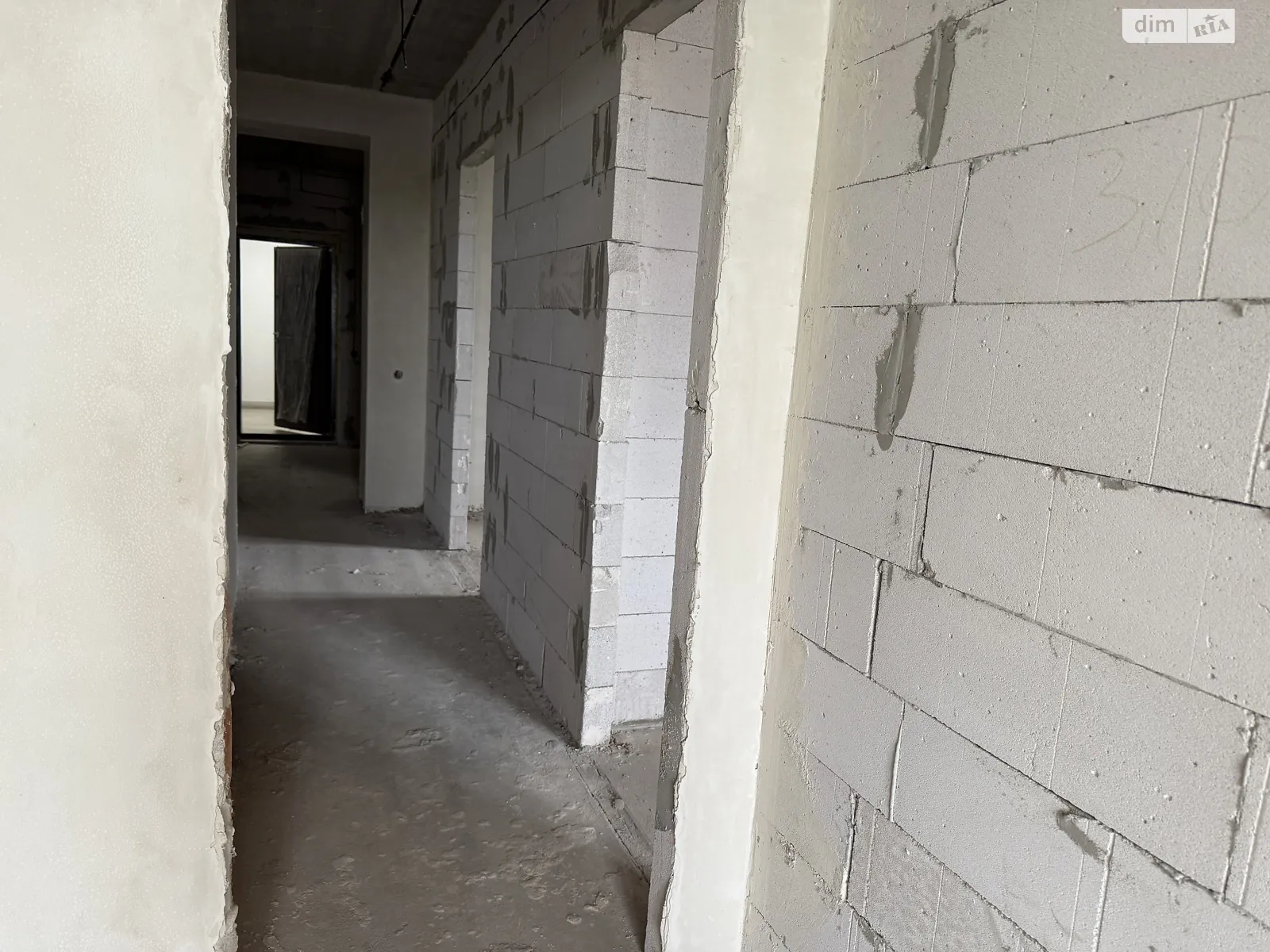 Продається 2-кімнатна квартира 60 кв. м у Хмельницькому, вул. Пілотська, 2/1 - фото 1