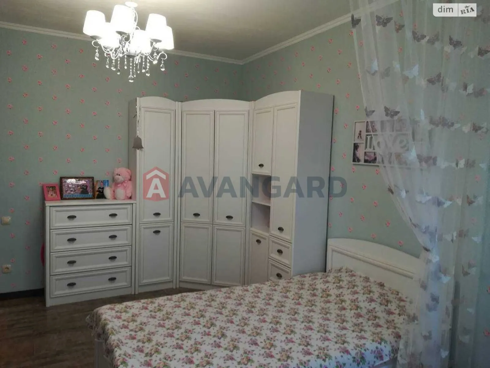 Продается 3-комнатная квартира 93 кв. м в Киеве, вул. Ивана Дяченка, 20А - фото 1
