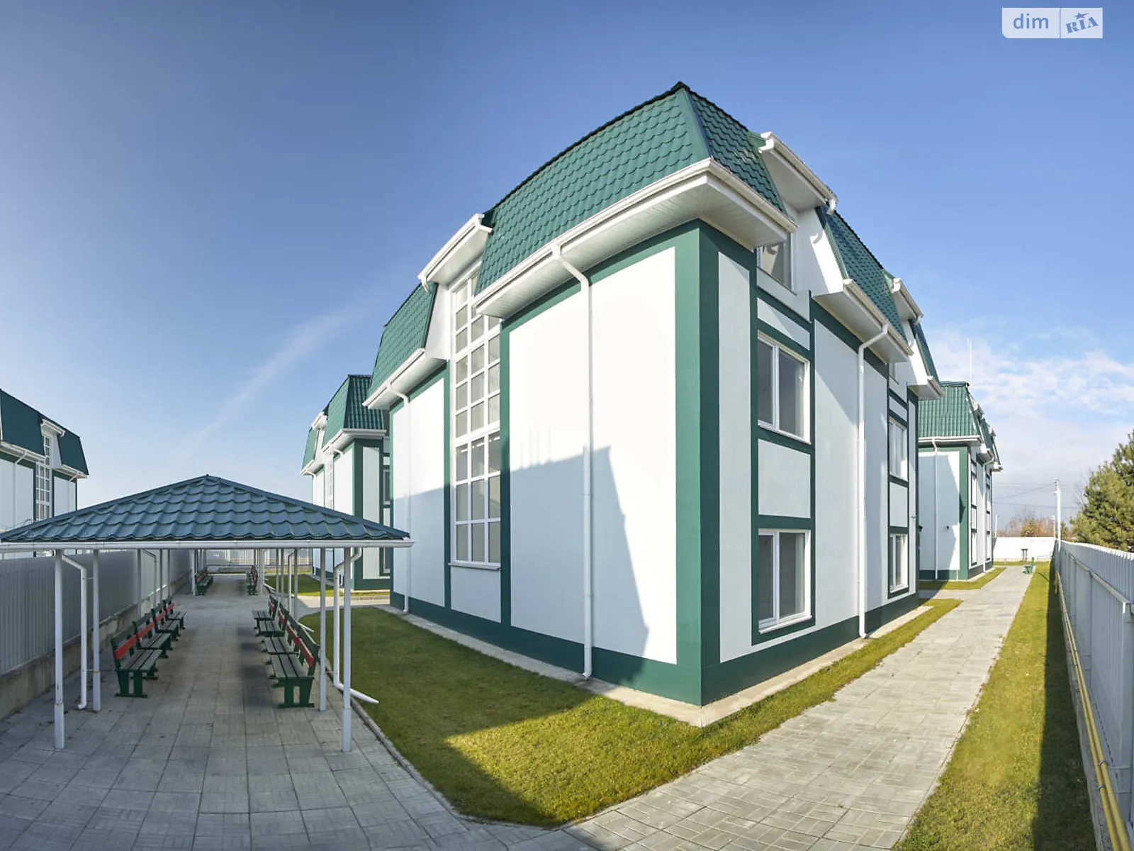 Продается офис 293.1 кв. м в бизнес-центре, цена: 230000 $ - фото 1