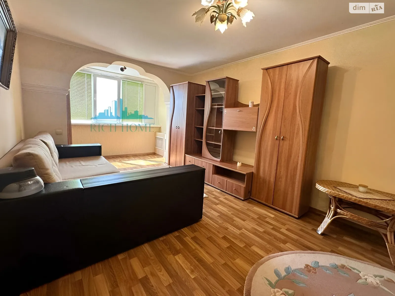 Здається в оренду 1-кімнатна квартира 38 кв. м у Києві, просп. Павла Тичини, 6 - фото 1