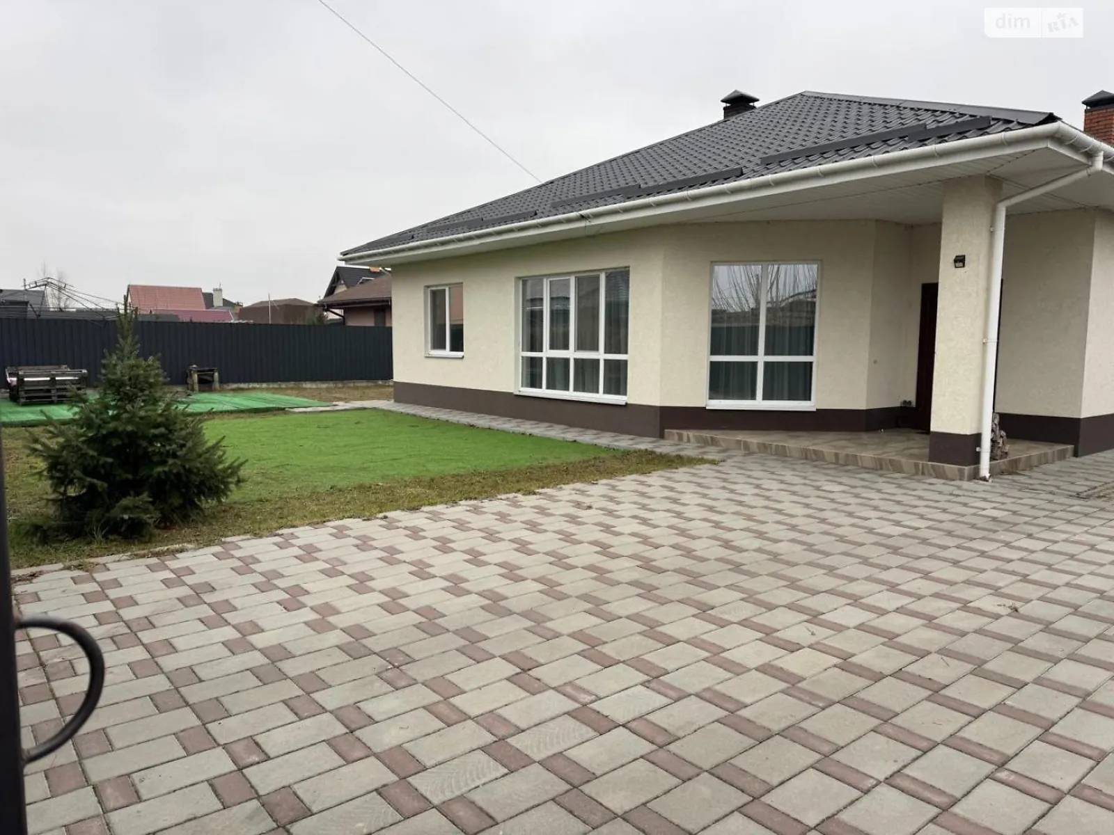 Продается одноэтажный дом 120 кв. м с террасой, цена: 140000 $ - фото 1