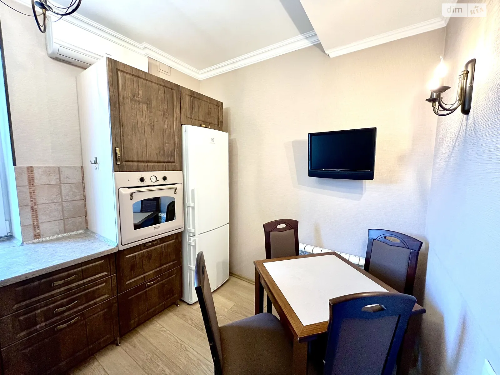 Сдается в аренду 3-комнатная квартира 69.1 кв. м в Днепре, просп. Леси Украинки(Пушкина), 41А - фото 1