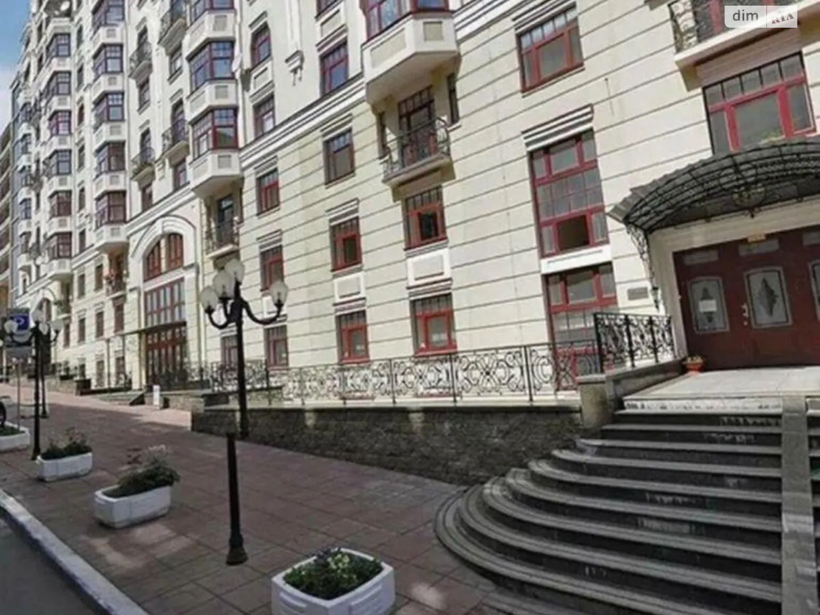 Продається 3-кімнатна квартира 137.5 кв. м у Києві, вул. Ірининська, 5/24 - фото 1
