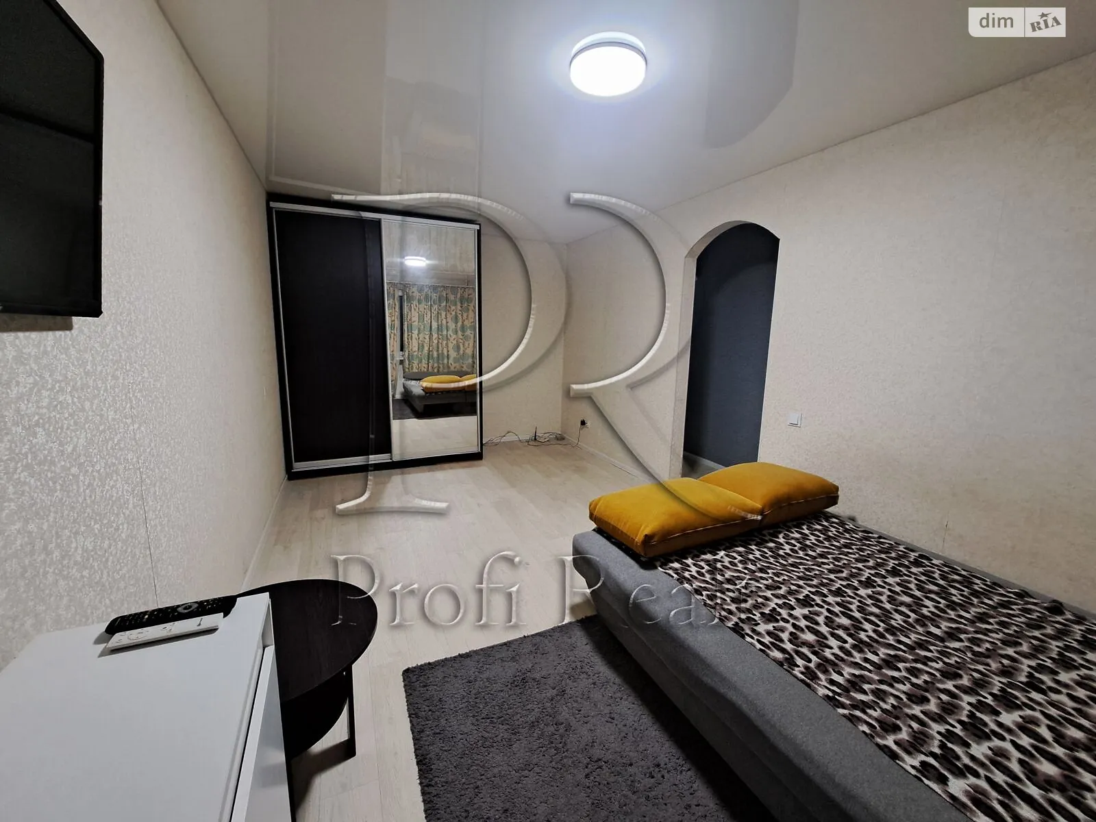 Продается 1-комнатная квартира 32.4 кв. м в Киеве, ул. Николая Василенко, 13А - фото 1