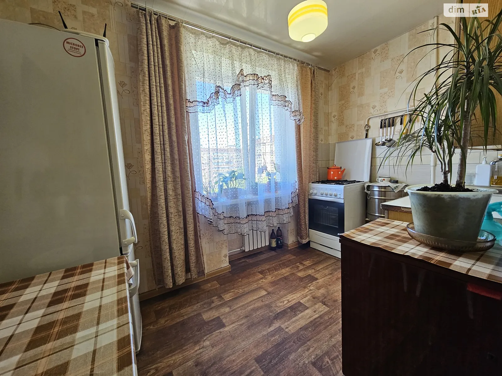 Продается 1-комнатная квартира 40.1 кв. м в Днепре, ул. Березинская, 41 - фото 1