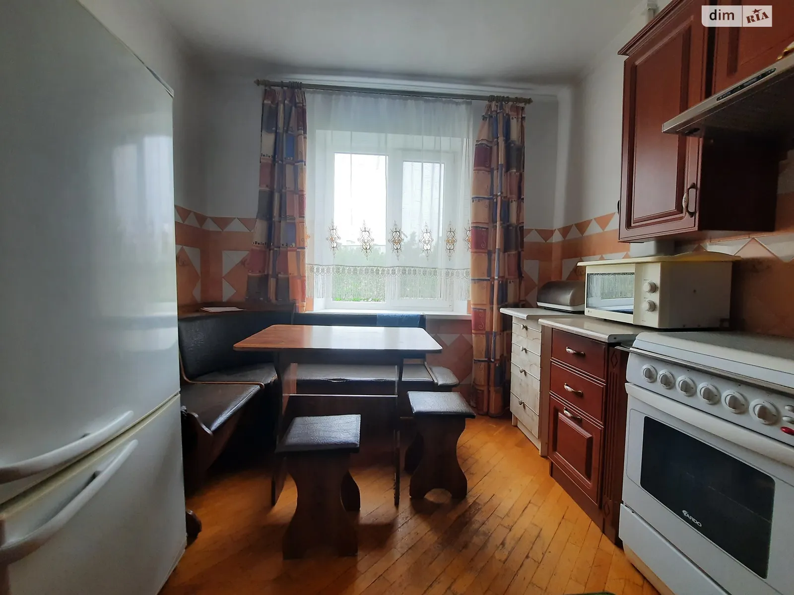 2-кімнатна квартира 50 кв. м у Тернополі, вул. Оболоня - фото 1