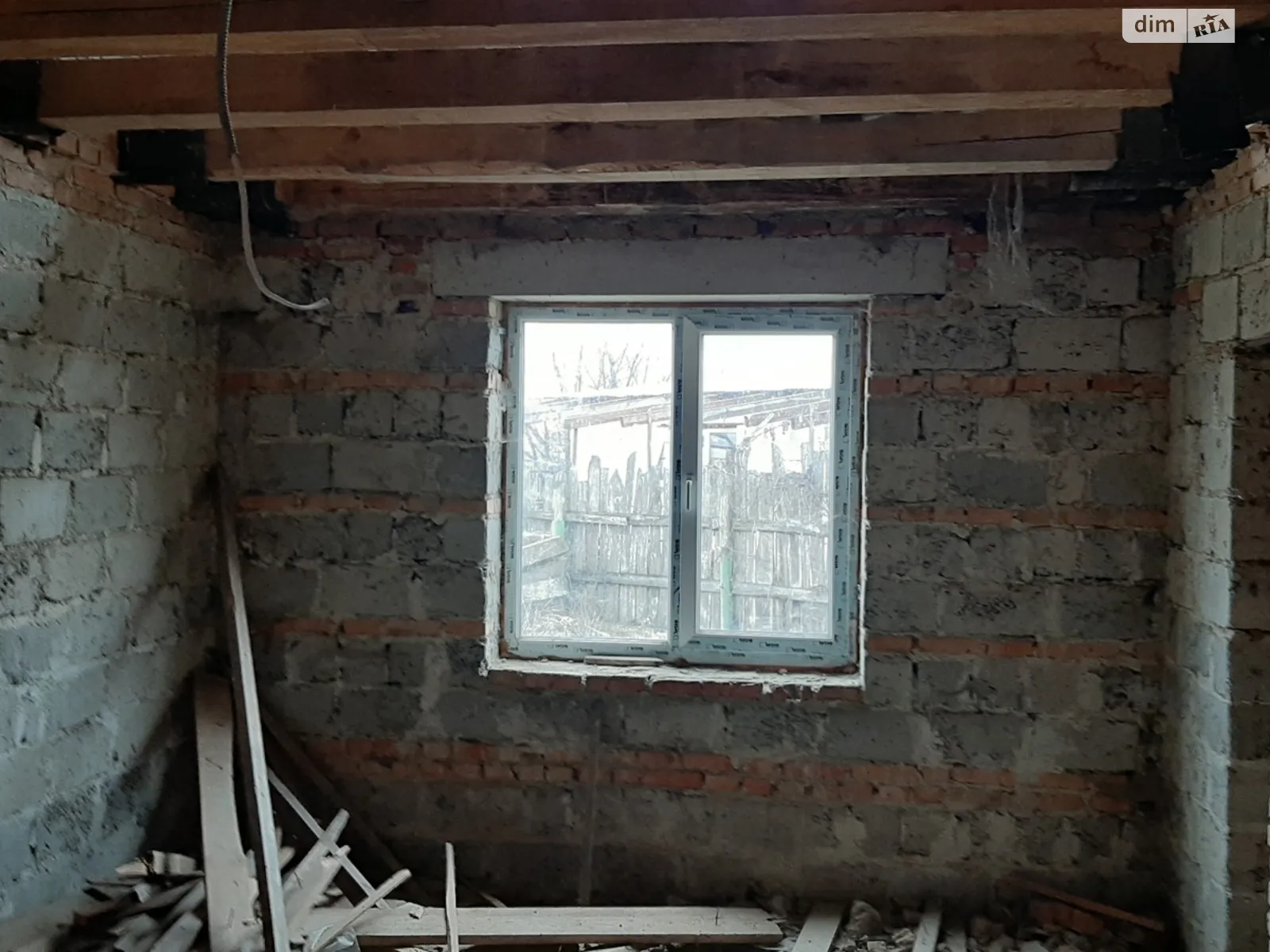 Продається частина будинку 200 кв. м з мансардою, цена: 180 $ - фото 1