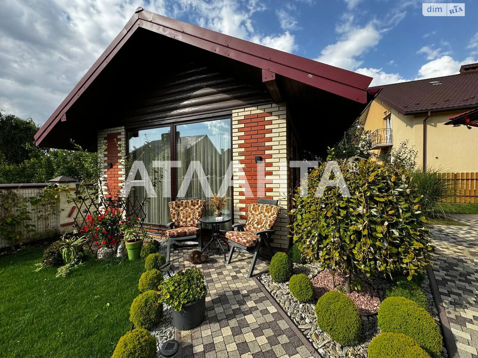 Продается дом на 2 этажа 177 кв. м с подвалом, цена: 295000 $ - фото 1
