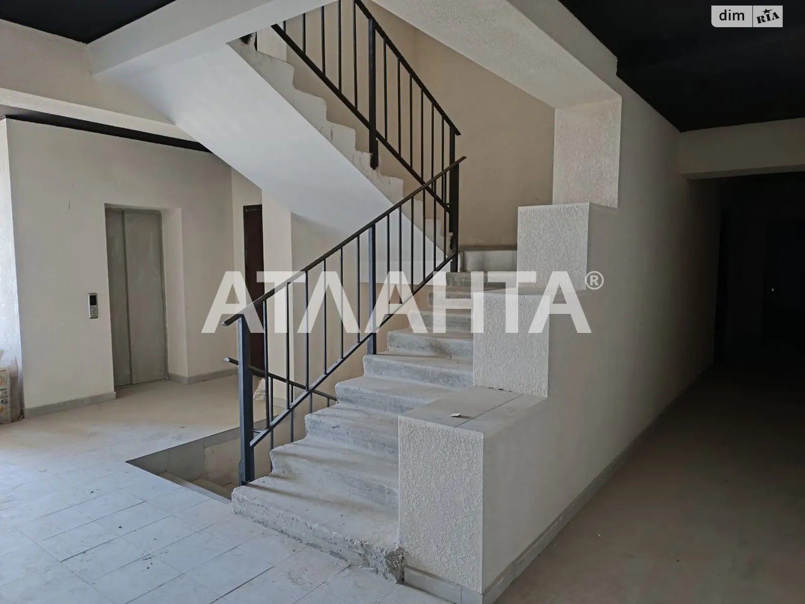 Продается 2-комнатная квартира 63 кв. м в Винниках, ул. Кольцевая - фото 1