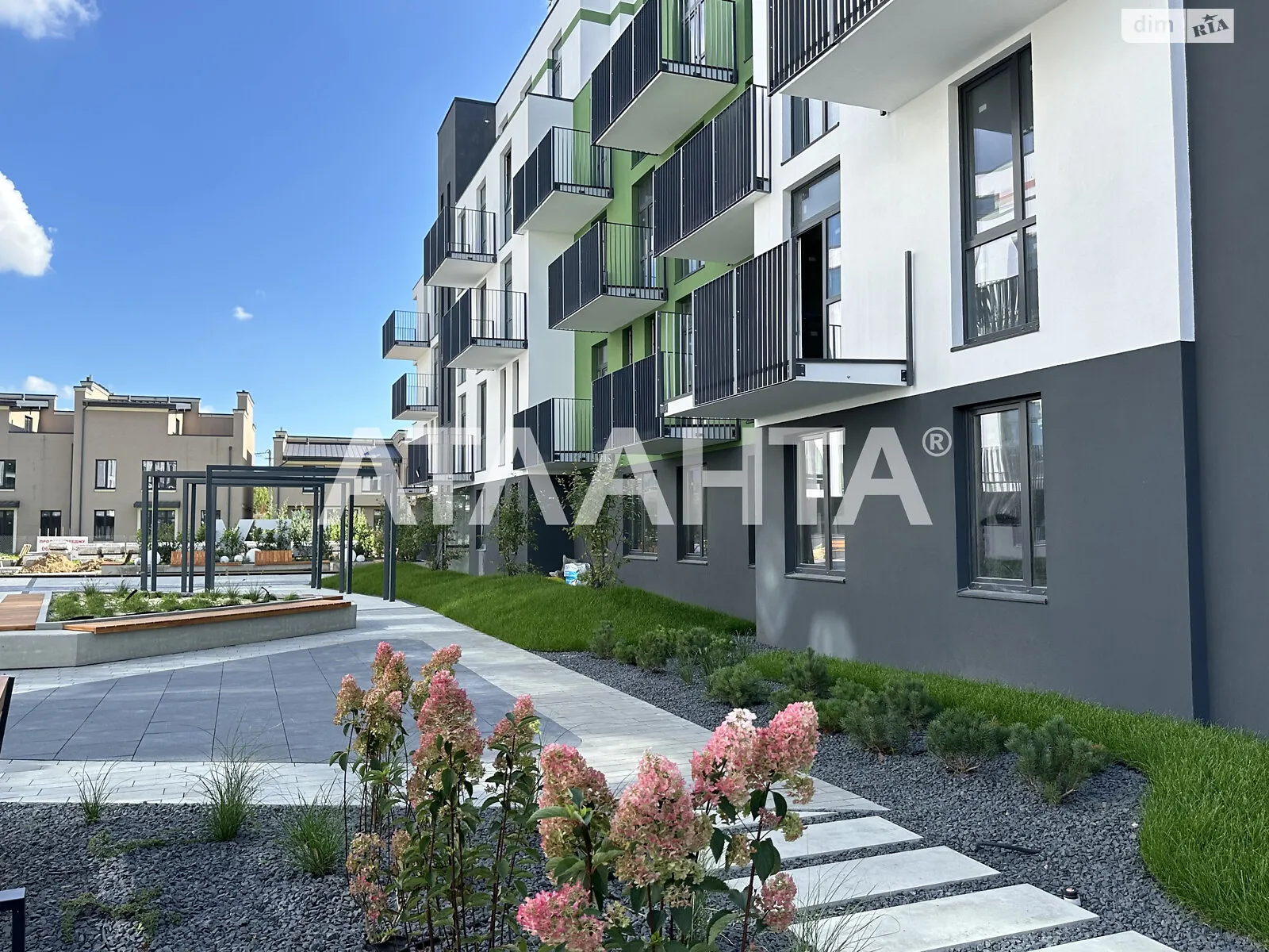 Продается 2-комнатная квартира 57 кв. м в Львове, цена: 89500 $ - фото 1