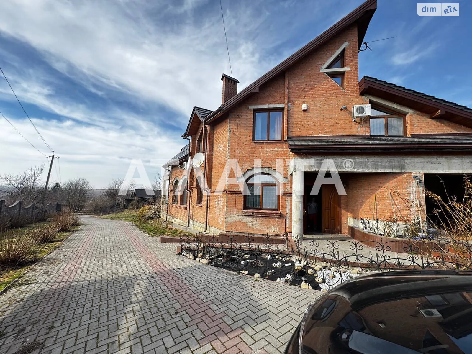 Продається будинок 2 поверховий 371.3 кв. м з бесідкою, цена: 650000 $ - фото 1