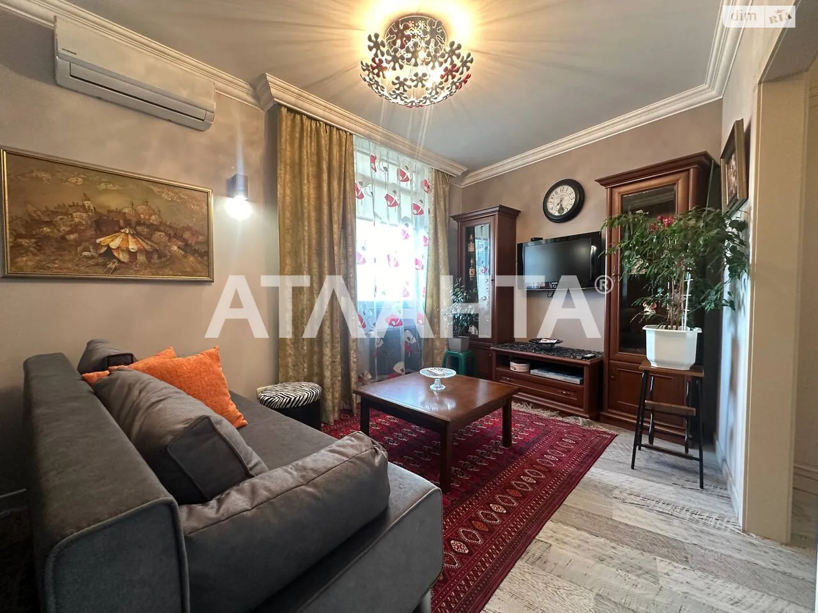Продається 1-кімнатна квартира 41 кв. м у Києві, просп. Володимира Івасюка, 2Д - фото 1
