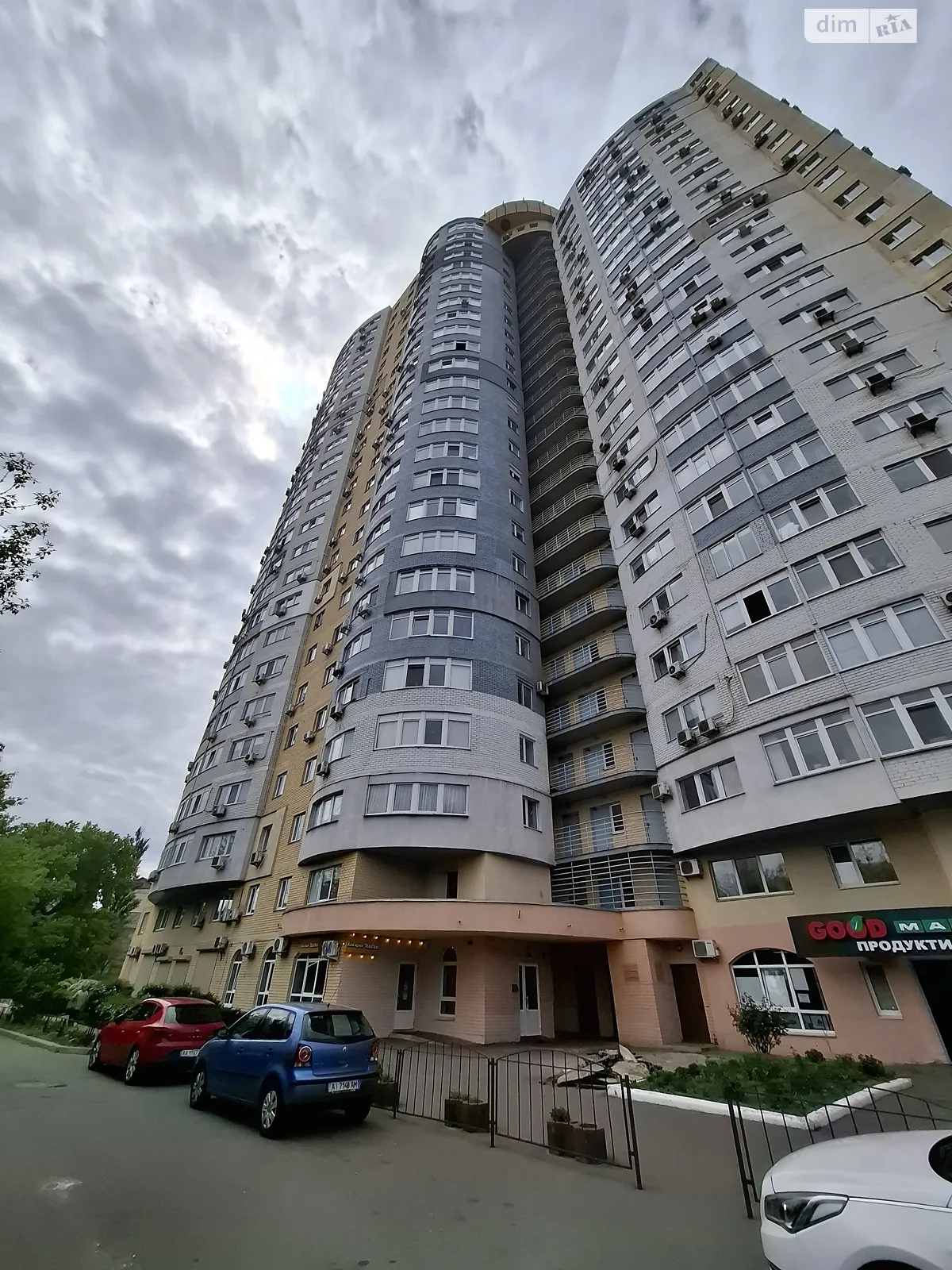 Продается 2-комнатная квартира 72 кв. м в Киеве, бул. Верховного Совета, 14Б - фото 1