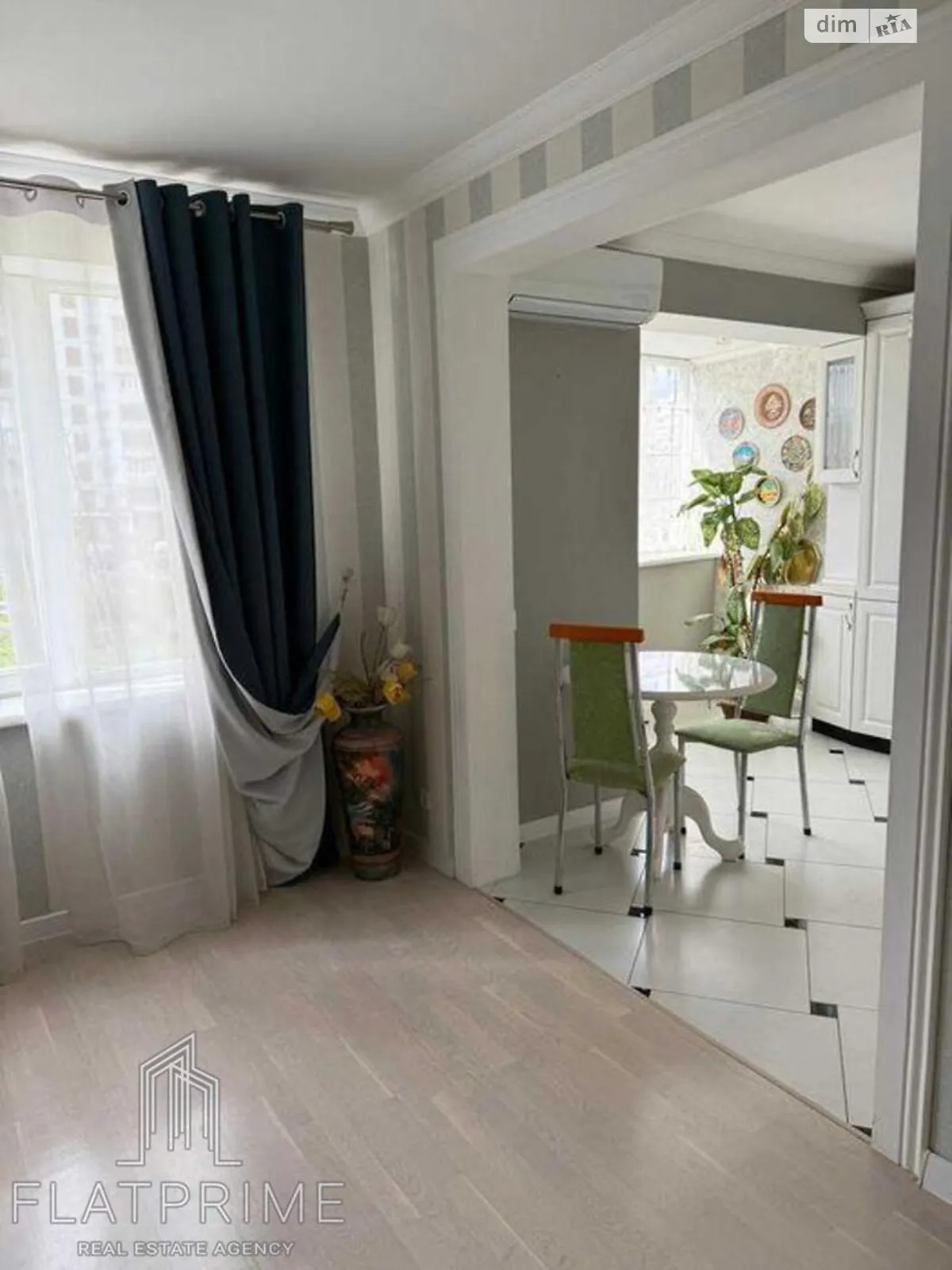 Продається 3-кімнатна квартира 70.7 кв. м у Києві, цена: 123000 $ - фото 1