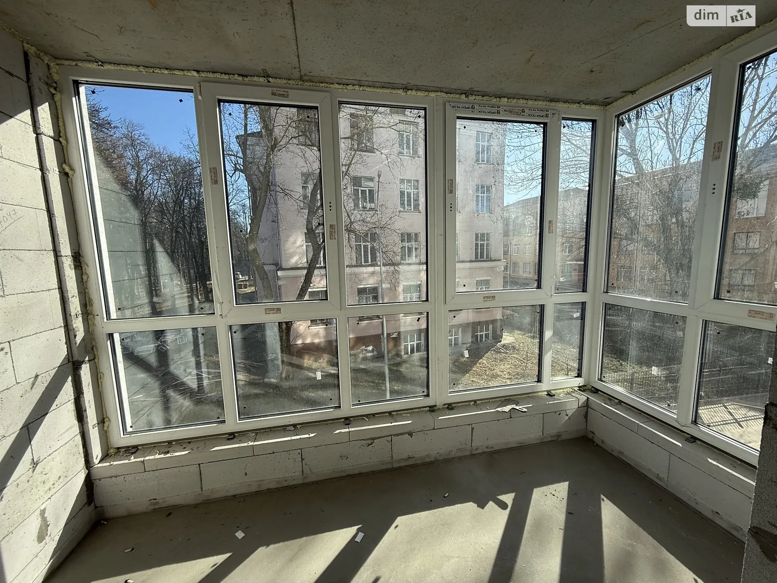 Продается 1-комнатная квартира 58.6 кв. м в Виннице, пл. Привокзальная, 30 - фото 1