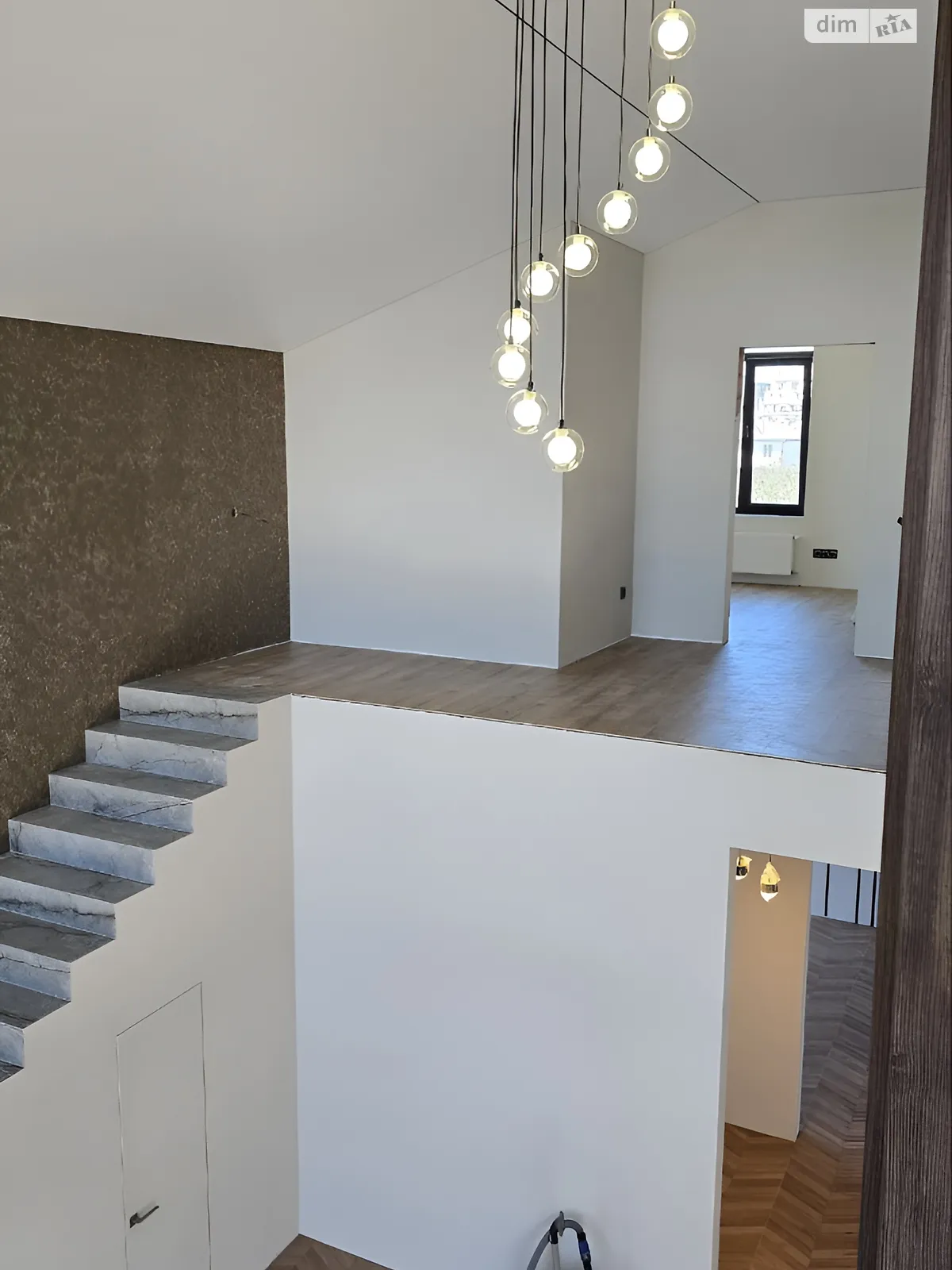 Продається будинок 2 поверховий 170 кв. м з меблями, цена: 450000 $ - фото 1