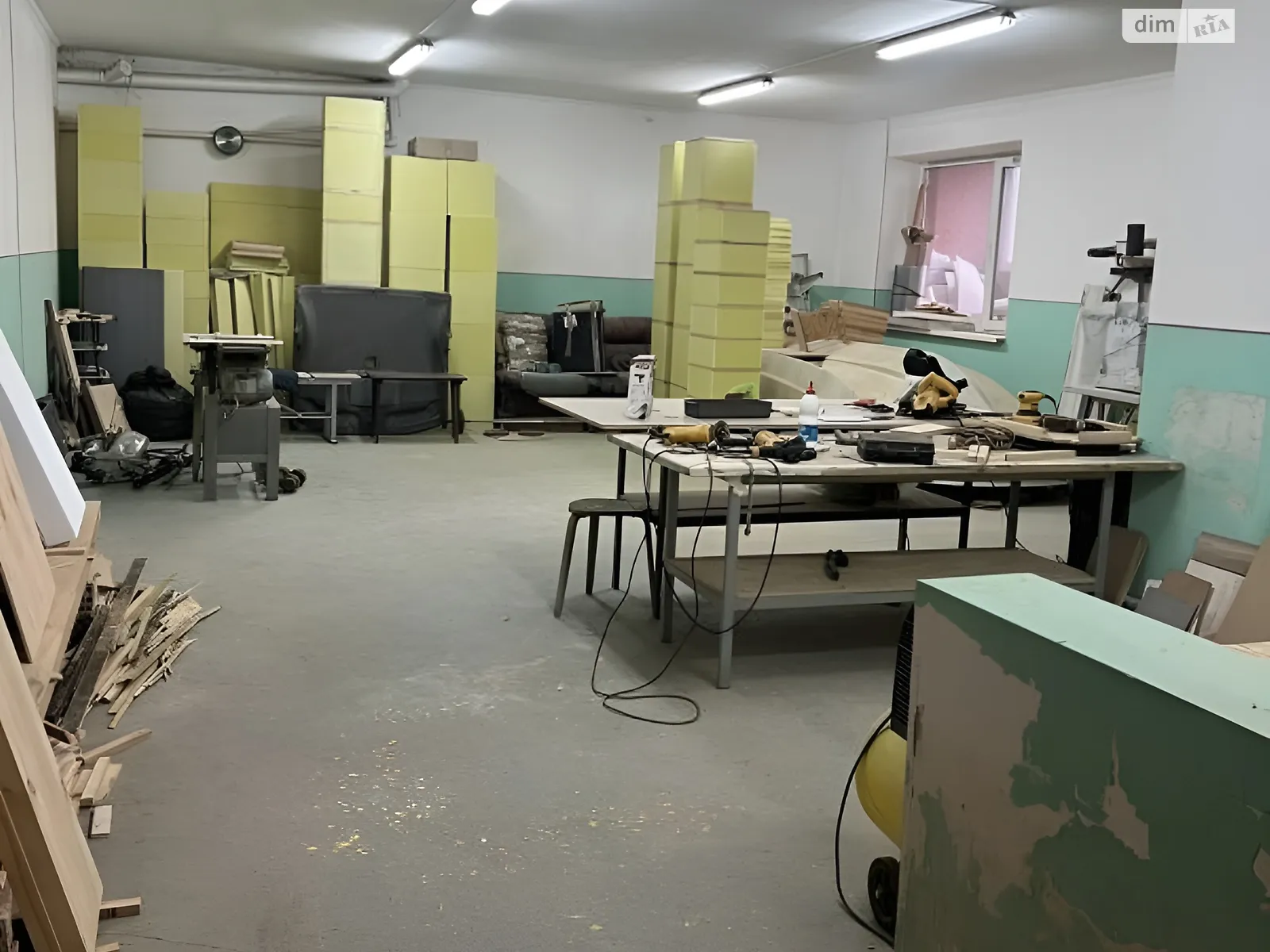 Продается помещения свободного назначения 203.6 кв. м в 10-этажном здании, цена: 70000 $ - фото 1
