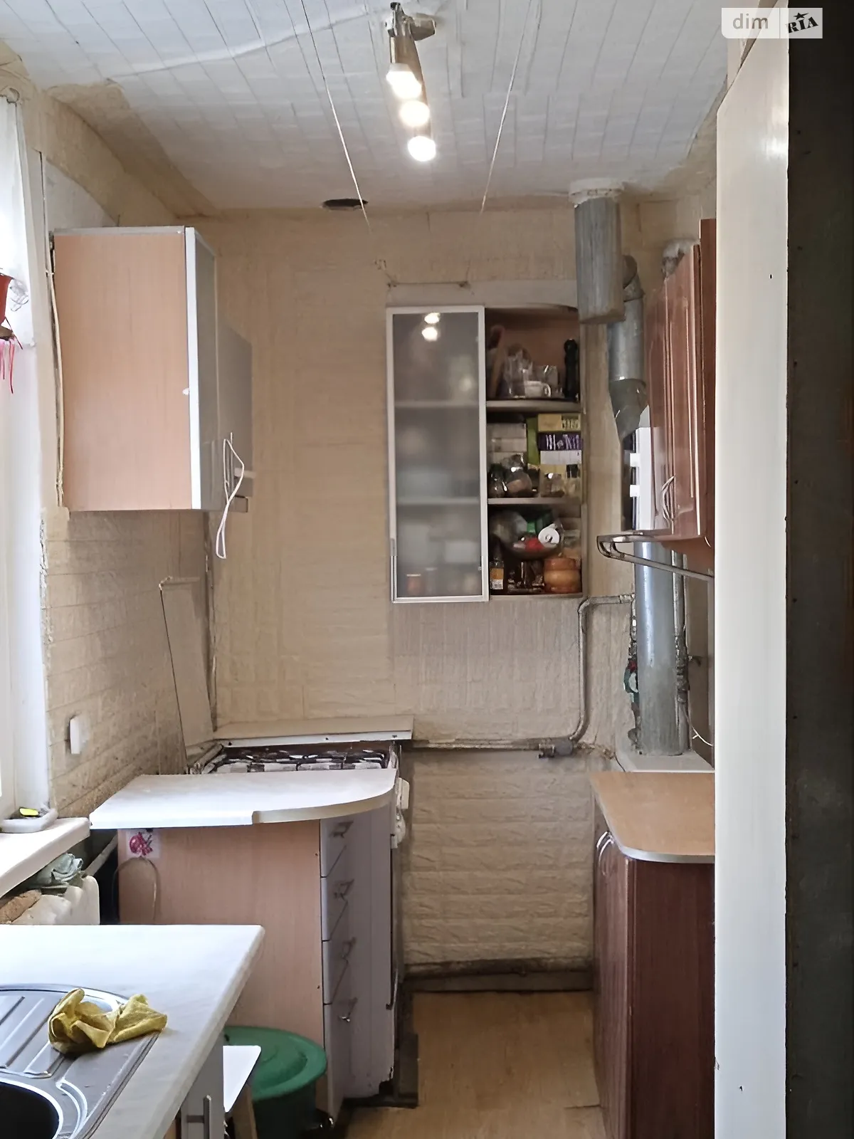 Продається частина будинку 32.7 кв. м з гаражем, цена: 9500 $ - фото 1