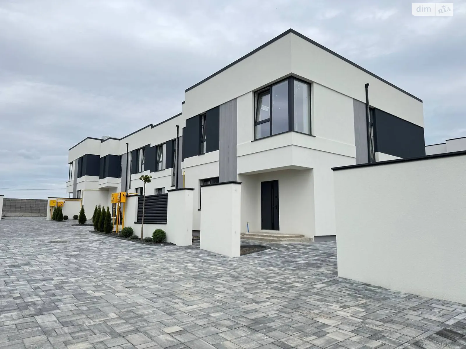 вул. Сергія Голубєва Щасливе Рівне, цена: 110000 $ - фото 1