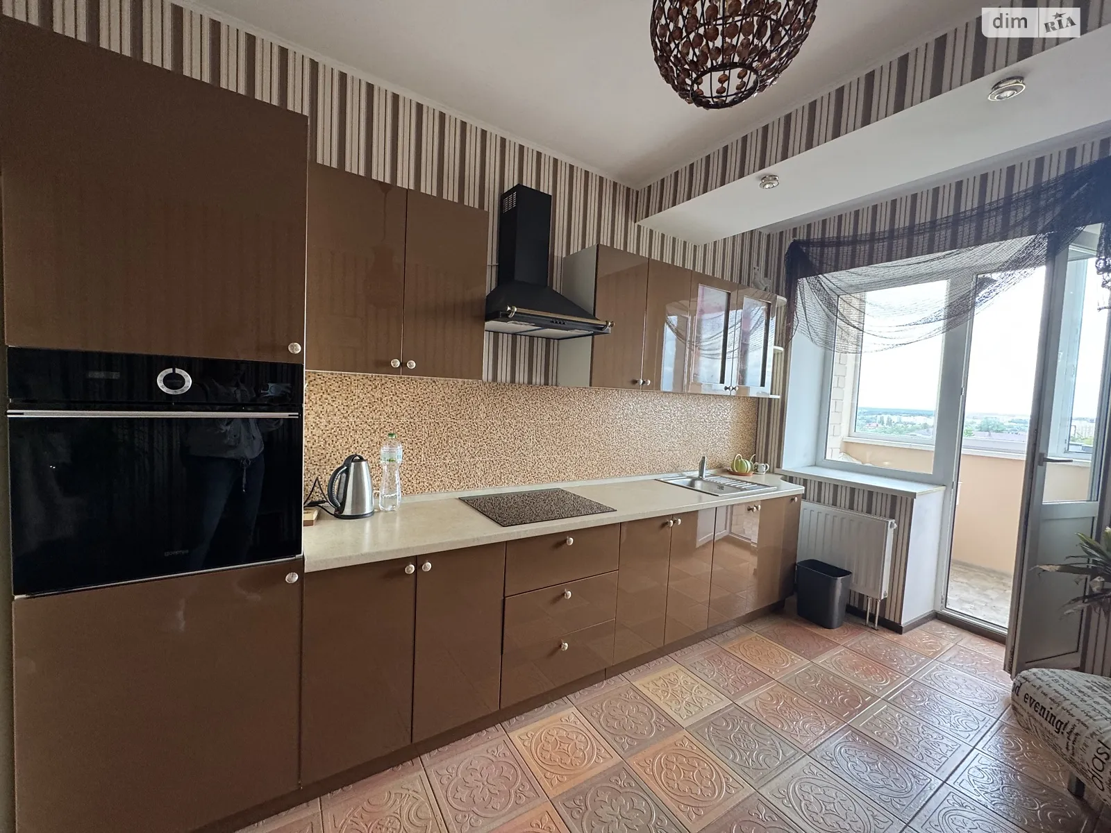 Продається 1-кімнатна квартира 45 кв. м у Бучі, вул. Нове Шосе, 16 - фото 1